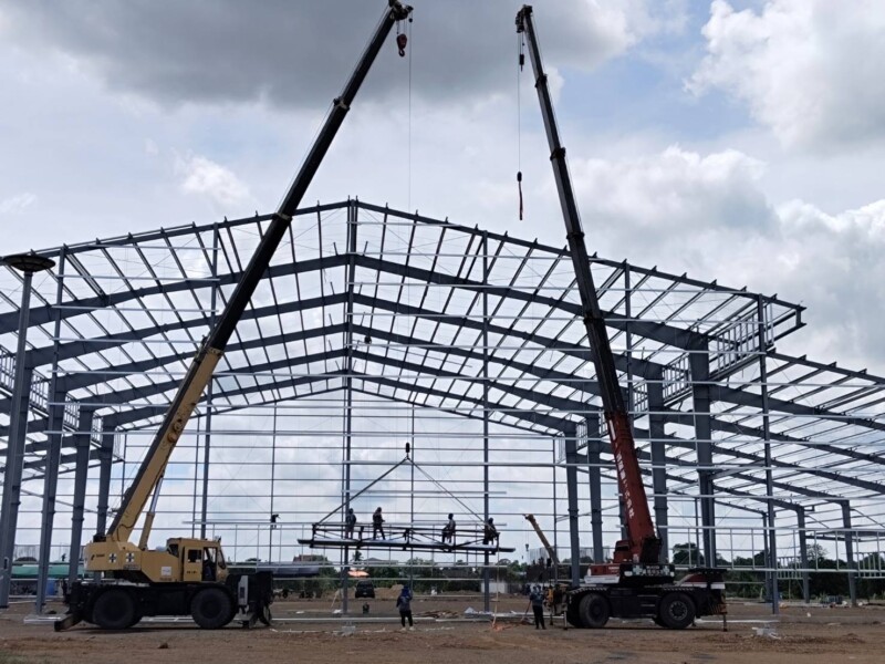 เช่ารถเครนป้อมปราบศัตรูพ่าย