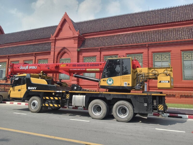 เช่ารถเครนบึงกุ่ม