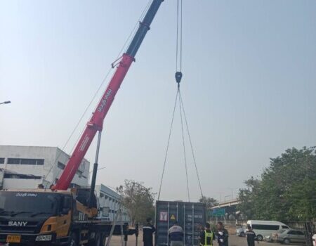 เช่ารถเครนสาทร