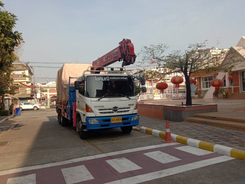 เช่ารถเครนวัฒนา